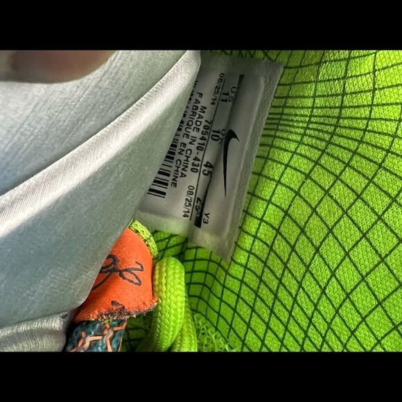 Size 11 - Nike LeBron 12 Trillion Dollar Man 2014 - Picture 7 of 7